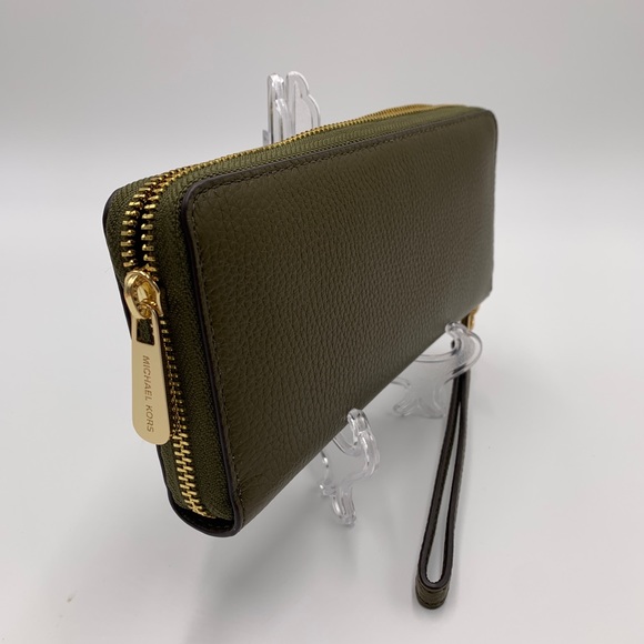 Michael Kors Large Jet Set Travel Continental Wristlet Phone Holder Case Wallet - Picture 14 of 16